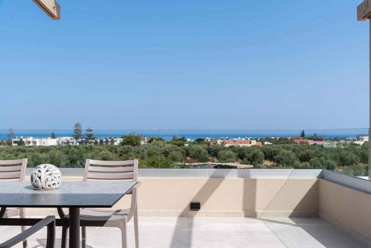 Alba Bianca Villa, Family Retreat With Heated Pool By Thinkvilla Hersonissos  Exterior photo